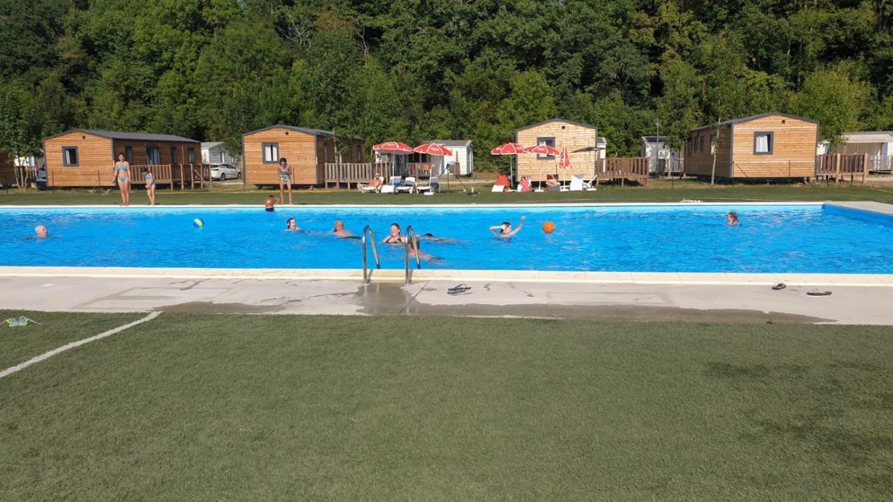 Camping Le Pre Cathare Lavelanet Dış mekan fotoğraf