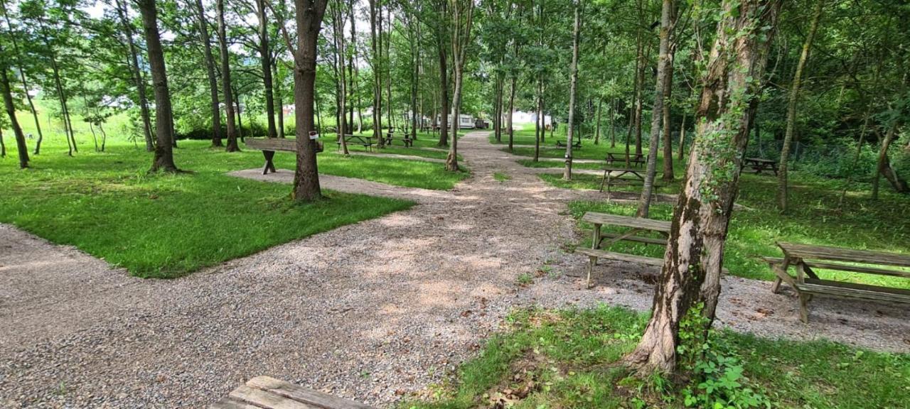 Camping Le Pre Cathare Lavelanet Dış mekan fotoğraf